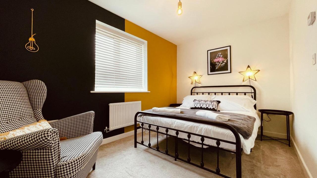 She's Electric Holiday home Blandford Forum